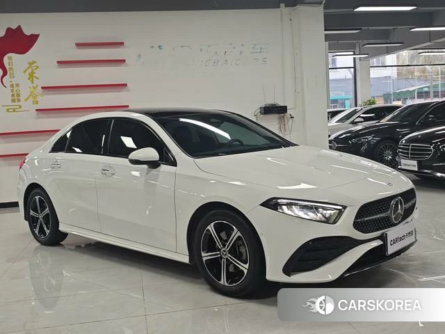 Mercedes-Benz Class A 2024 Белый из Китая, фото 6