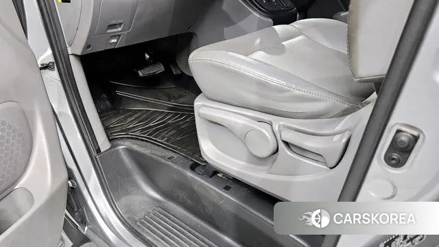 Hyundai The New Grand Starex 2018 Серебряный из Кореи, фото 6