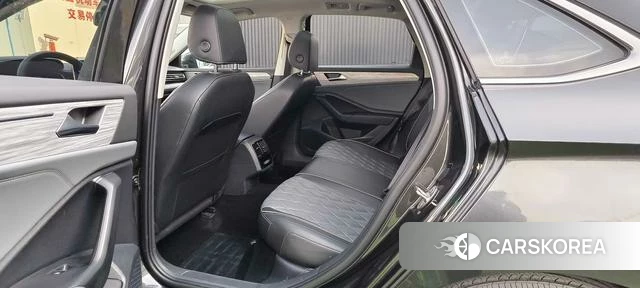 Volkswagen Sagitar 2023 Другой из Китая, фото 6