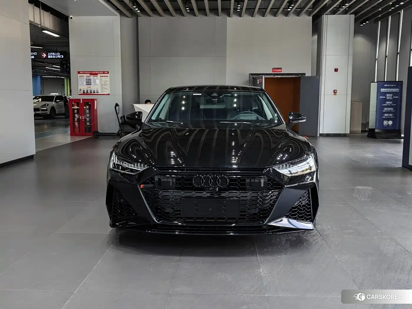 Audi A7 2023 Черный из Китая, фото 6