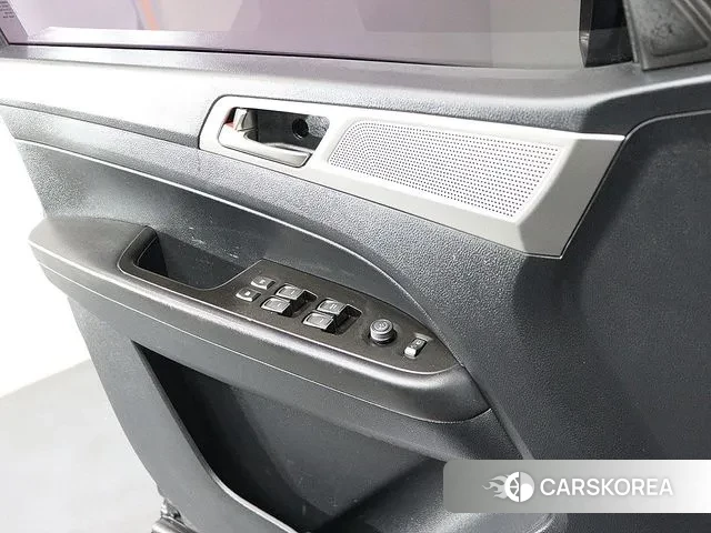 Ssangyong Rexton Sports 2018 Черный из Кореи, фото 6