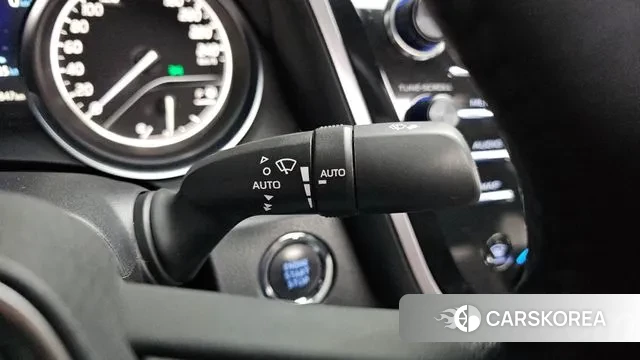 Toyota Camry (XV70) 2018 Белый из Кореи, фото 6