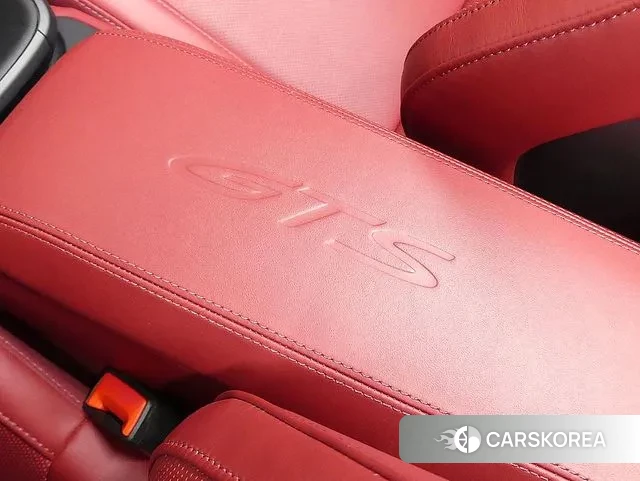 Porsche 911(992) 2023 Серебристо-серый из Кореи, фото 6