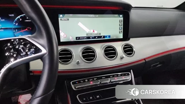 Mercedes-Benz E-Class W213 2021 Серый из Кореи, фото 6