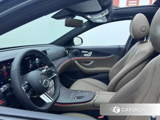 Mercedes-Benz E-class (imported) 2021 Синий из Китая, фото 6