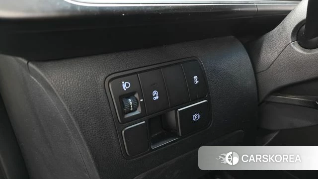 Hyundai Staria 2022 Белый из Кореи, фото 6