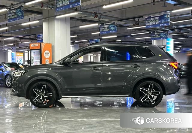 Roewe RX5 2021 Темно-серый из Китая, фото 6