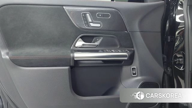Mercedes-Benz GLA - Class H247 2022 Черный из Кореи, фото 6