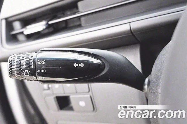 Hyundai Staria 2022 Серебристо-серый из Кореи, фото 6