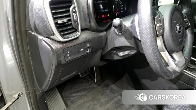 Kia Sportage The Bold 2021 Серый из Кореи, фото 6