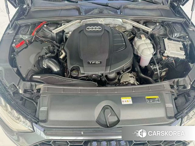 Audi A4L 2022 Темно-серый из Китая, фото 6