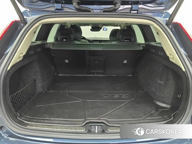 Volvo V60 Cross-Country 2nd Generation 2021 Синий из Кореи, фото 6