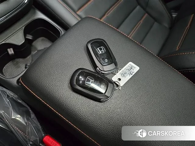 Honda CR-V 6th generation 2023 Белый из Кореи, фото 6