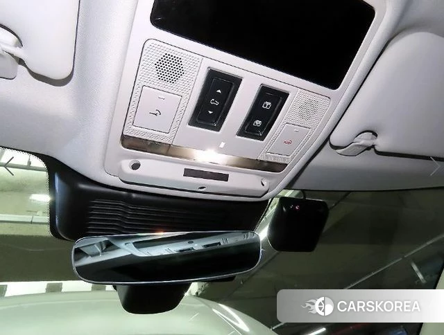 Land Rover Range Rover Evoque 2nd Generation 2022 Белый из Кореи, фото 6