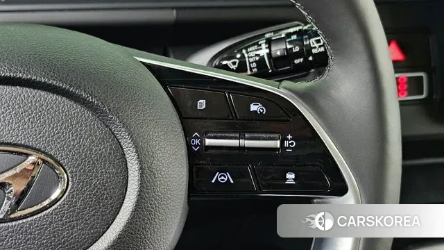 Hyundai Staria 2023 Белый из Кореи, фото 6