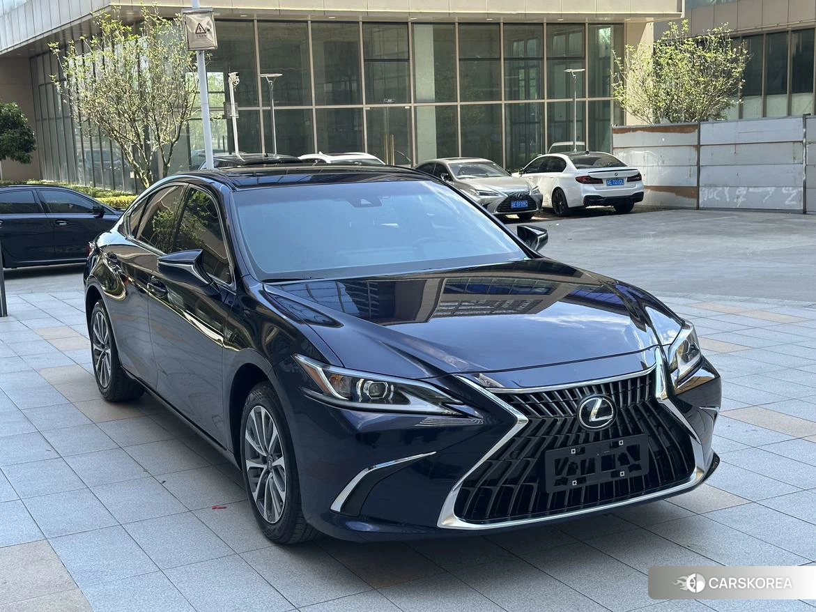 Lexus ES 2022 Синий из Китая, фото 6