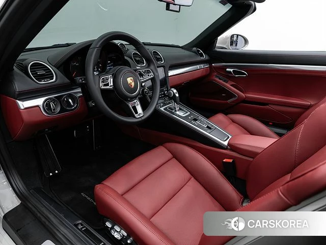 Porsche 718 Boxster 2024 Жемчужный цвет из Кореи, фото 6