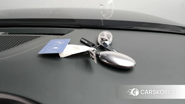 Hyundai Grandeur Hybrid (GN7) 2023 Черный из Кореи, фото 6