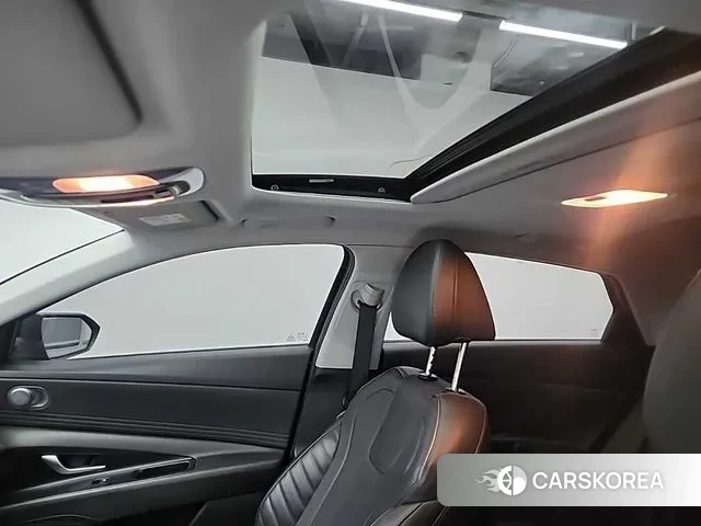 Hyundai Avante Hybrid (CN7) 2021 Черный из Кореи, фото 6