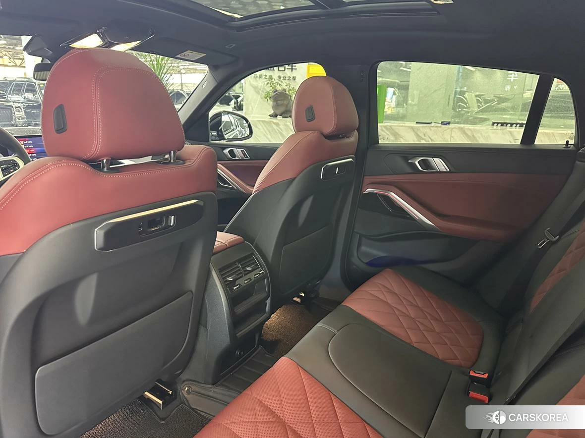 BMW X6 2023 Черный из Китая, фото 6