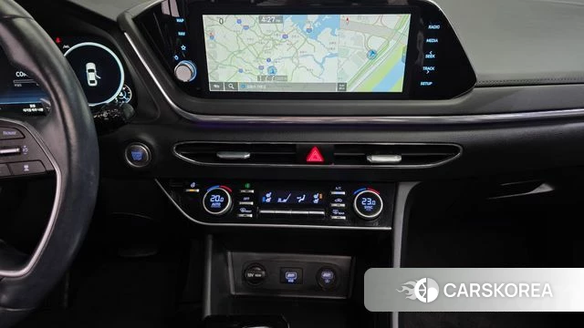 Hyundai Sonata (DN8) 2022 Серебристо-серый из Кореи, фото 6