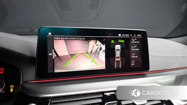 BMW 5 Series (G30) 2022 Серый из Кореи, фото 6