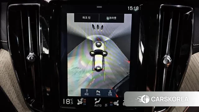 Volvo XC60 second Generation 2018 Белый из Кореи, фото 6