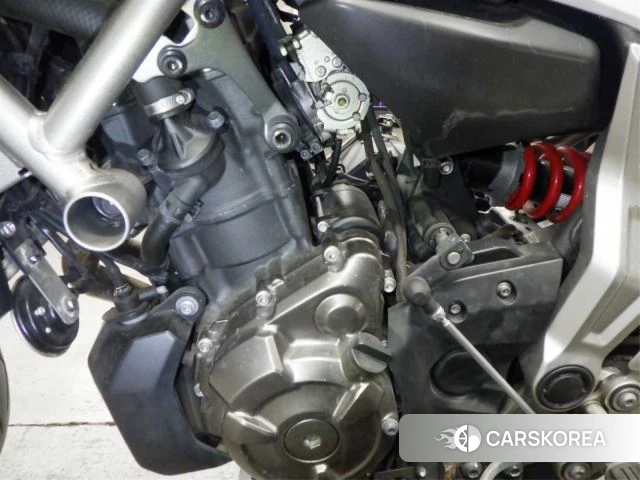 Yamaha MT-07 id 3945356 из Японии 6