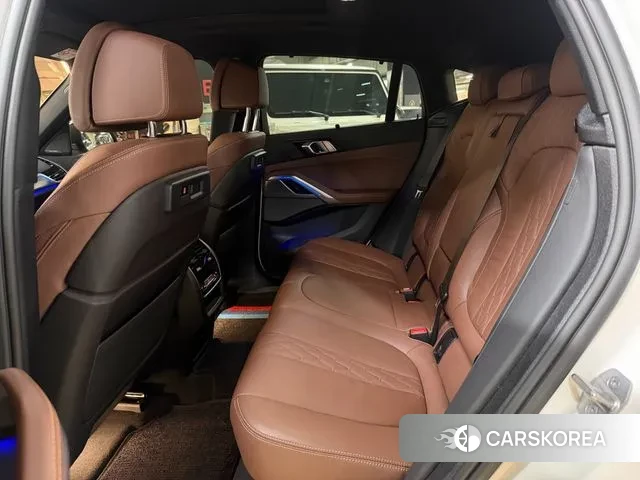 BMW X6 (G06) 2023 Белый из Кореи, фото 6