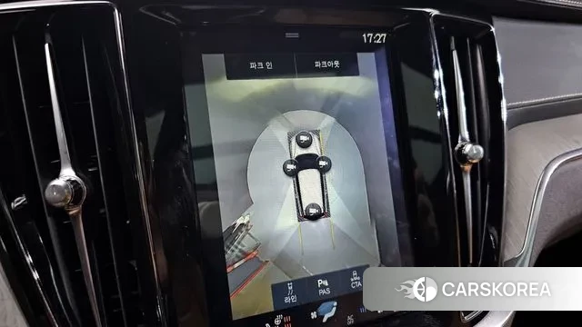 Volvo V60 Cross-Country 2nd Generation 2020 Черный из Кореи, фото 6