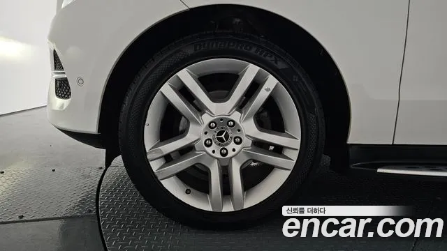 Mercedes-Benz GLE - Class W166 2018 Белый из Кореи, фото 6