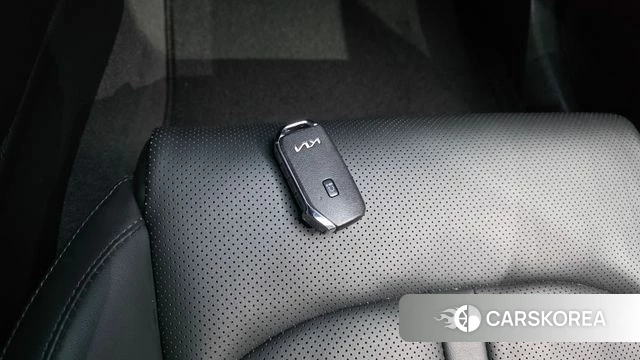 Kia K5 3rd generation 2023 Серый из Кореи, фото 6