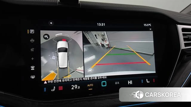 Volkswagen Touareg 3rd generation 2024 Белый из Кореи, фото 6