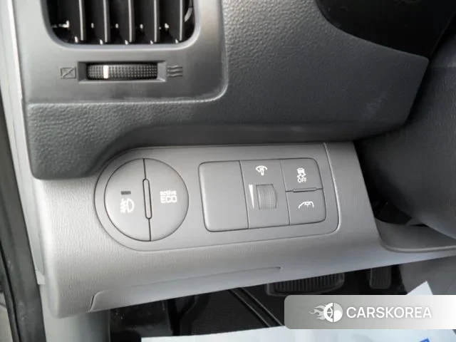 Hyundai The New Grand Starex 2018 Серебряный из Кореи, фото 6