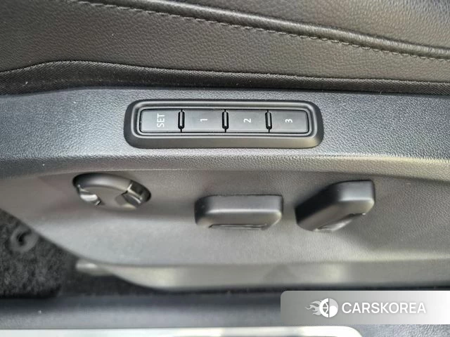 Volkswagen Tiguan second Generation 2020 Серый из Кореи, фото 6