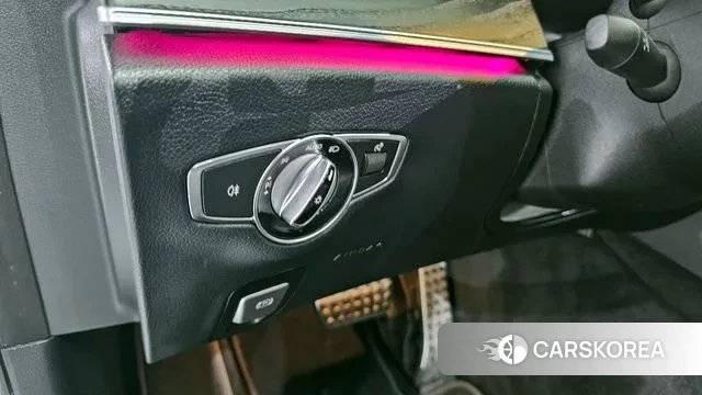 Mercedes-Benz E-Class W213 2020 Белый из Кореи, фото 6