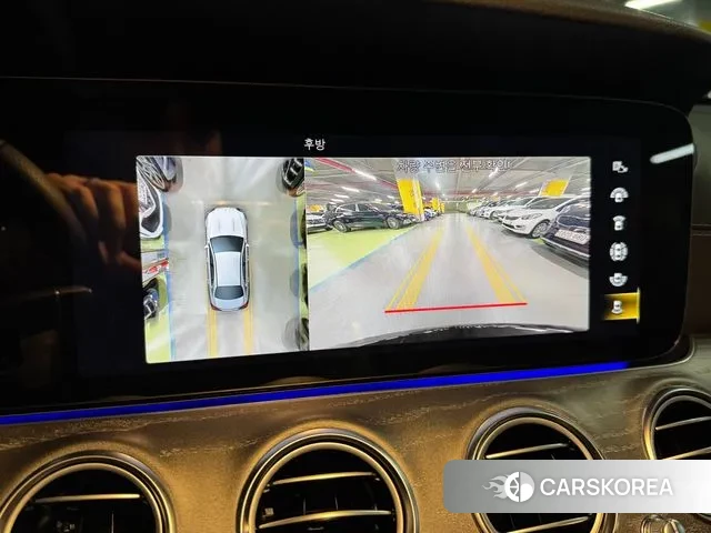 Mercedes-Benz E-Class W213 2023 Черный из Кореи, фото 6