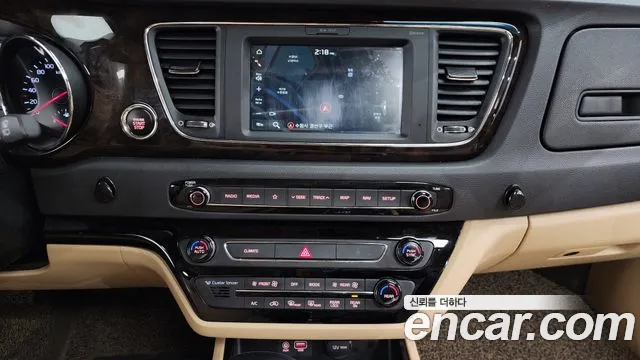 Kia The New Carnival id 2379637 из Кореи 6