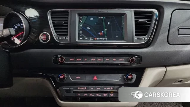 Kia The New Carnival 2018 Серый из Кореи, фото 6
