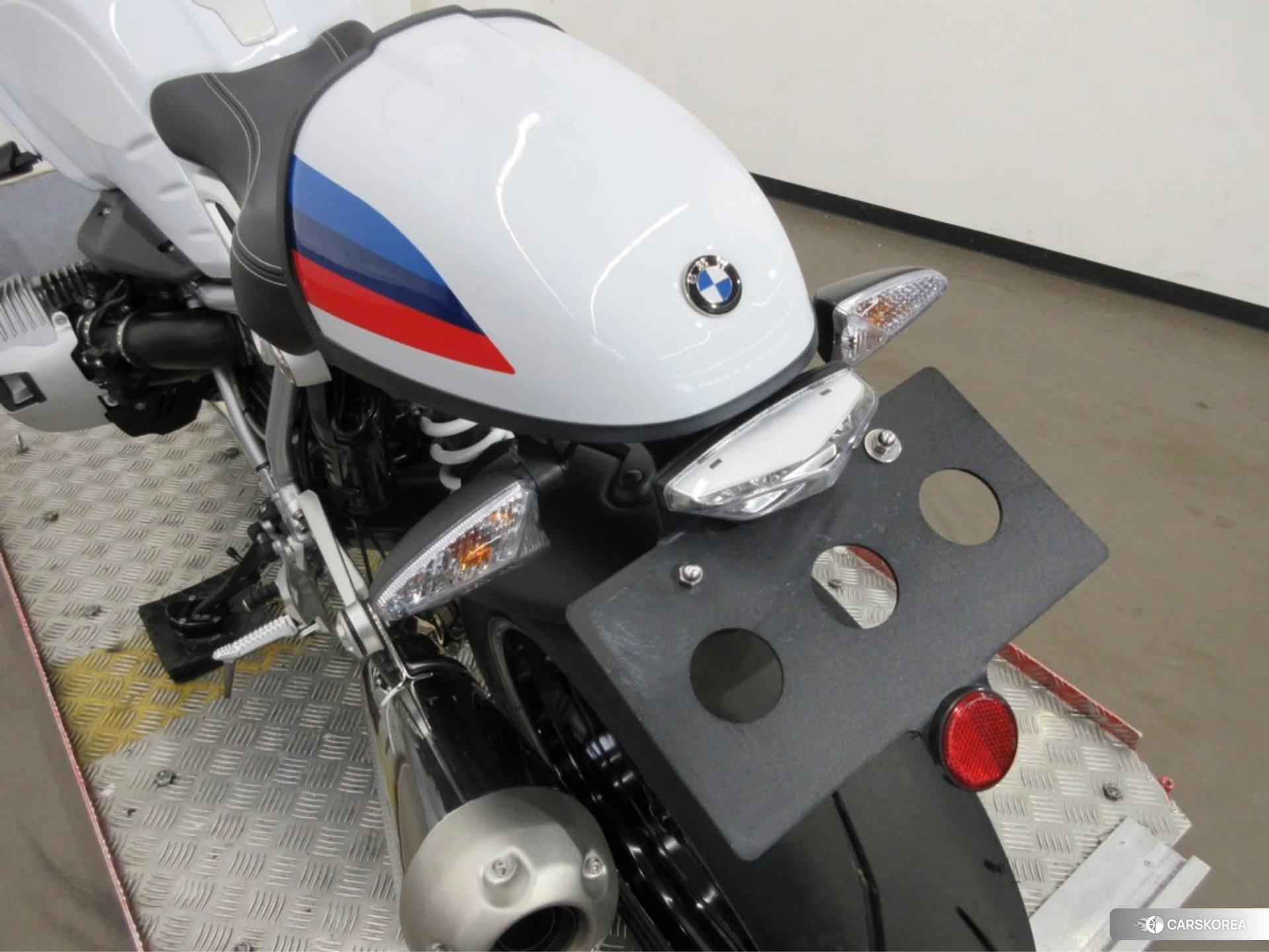 BMW R NINE T RACER id 3946713 из Японии 6