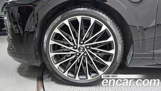 Hyundai Grandeur (GN7) id 2613210 из Кореи 6