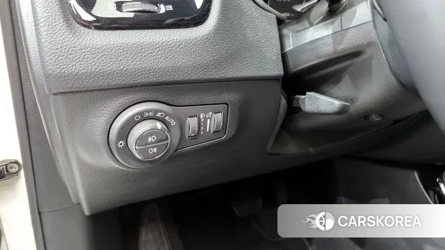 Jeep Compass 2nd Generation 2019 Белый из Кореи, фото 6