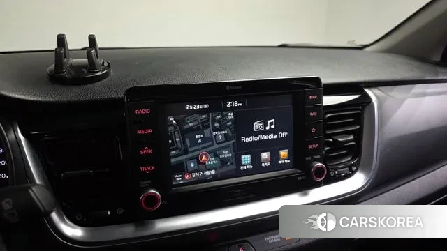 Kia Stonic 2018 Серый из Кореи, фото 6