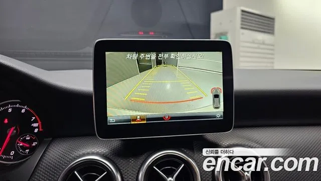 Mercedes-Benz A-Class W176 2018 Белый из Кореи, фото 6