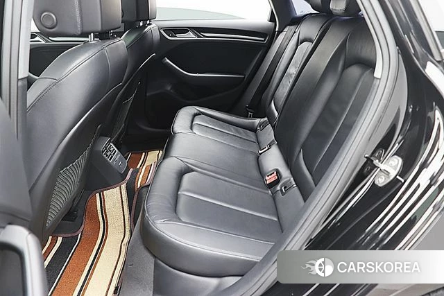 Audi New A3 2018 Черный из Кореи, фото 6