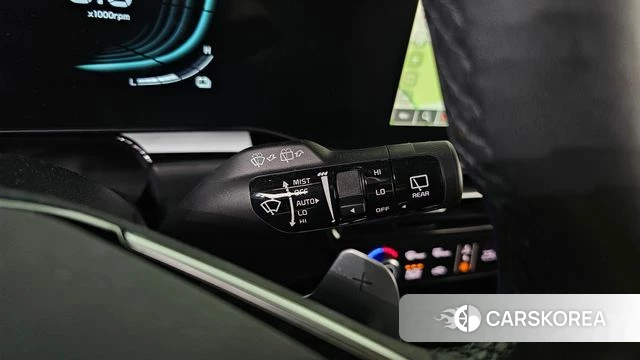 Kia Di Ol Nu Niro 2023 Белый из Кореи, фото 6