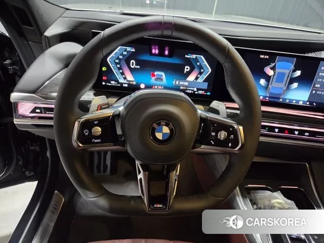 BMW 7 Series (G70) 2024 Серебряный двухцветный из Кореи, фото 6