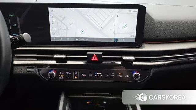 Kia The New Sportage 5th Generation Hybrid 2024 Серебристо-серый из Кореи, фото 6