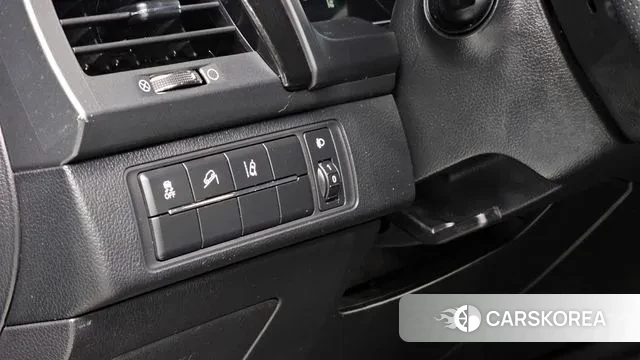 Ssangyong The New Rexton Sports Cannes 2021 Светло-зеленый из Кореи, фото 6