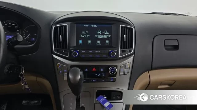 Hyundai The New Grand Starex 2021 Черный из Кореи, фото 6